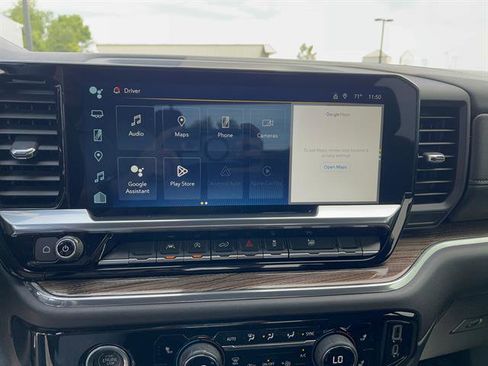 Used 2023 Chevrolet Silverado 1500 LT image 24