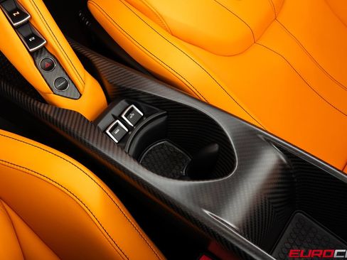 Used 2022 McLaren 765LT RWD image 36