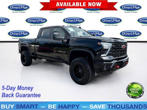 Used 2024 Chevrolet Silverado 2500 ZR2 w/ Technology Package AWD/4WD image 1