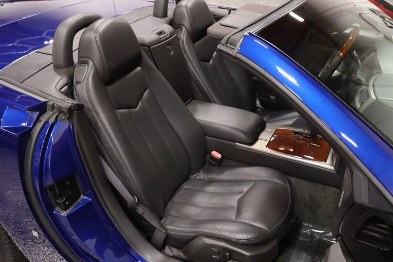 Used 2006 Cadillac XLR RWD image 41