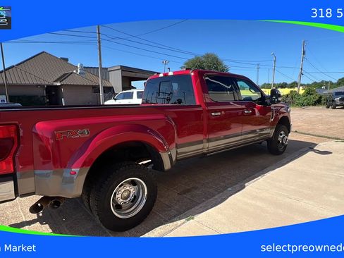 Used 2022 Ford F350 King Ranch w/ King Ranch Ultimate Package AWD/4WD image 6