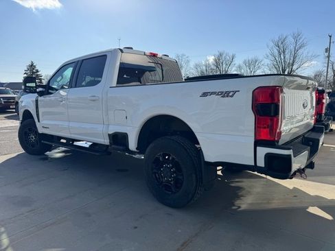 Used 2023 Ford F350 XLT w/ XLT Premium Package image 4