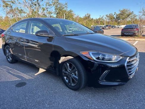 Used 2017 Hyundai Elantra Value Edition image 4