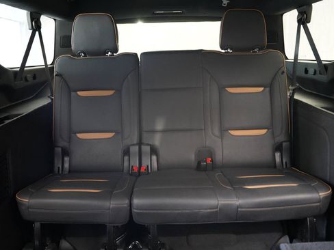 Used 2021 GMC Yukon XL AT4 w/ Rear Media and Nav Package AWD/4WD image 36