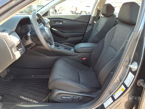 Used 2024 Honda Accord EX image 3