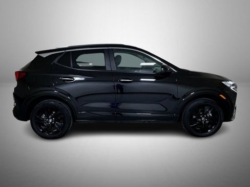 Used 2024 Buick Encore GX Sport Touring AWD/4WD image 4