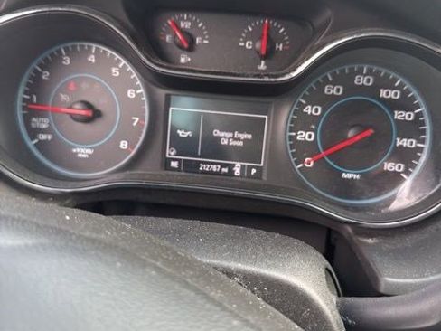 Used 2017 Chevrolet Cruze Premier image 1