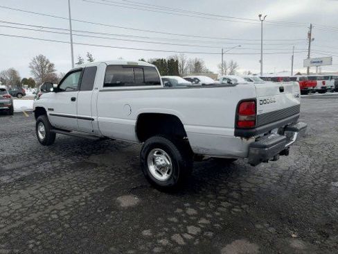 Used 2000 Dodge Ram 2500 Truck Truck Pickup Truck image 6