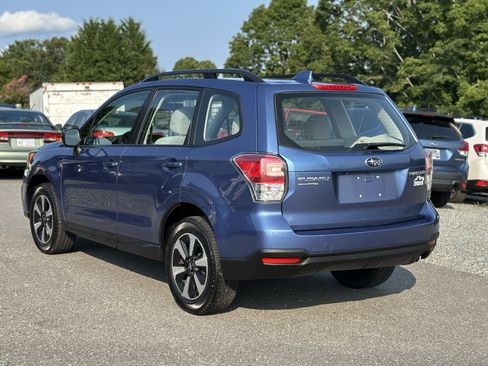 Used 2018 Subaru Forester 2.5i w/ Alloy Wheel Package AWD/4WD image 5