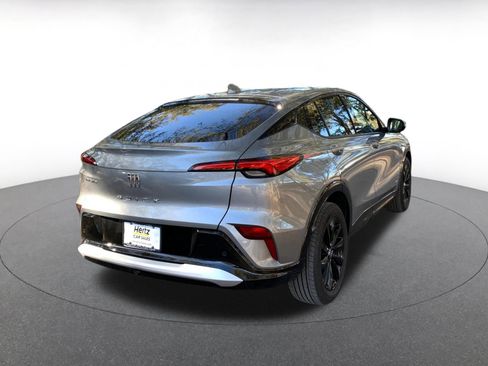 Used 2025 Buick Envista Sport Touring image 24