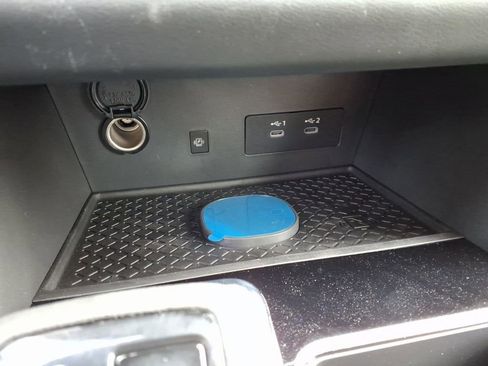 New 2026 Nissan Pathfinder SL image 13