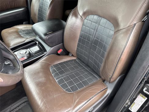 Used 2019 Nissan Armada Platinum w/ Captain's Chairs Package RWD image 34