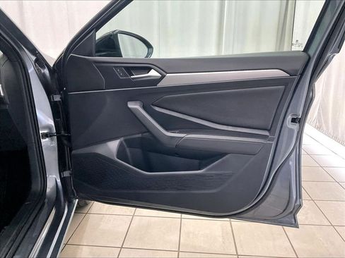 Used 2023 Volkswagen Jetta Sport FWD image 12