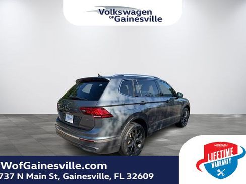 Certified 2024 Volkswagen Tiguan SE AWD/4WD image 6