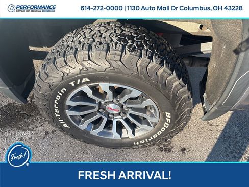 Used 2021 GMC Sierra 1500 AT4 w/ AT4 Preferred Package image 11