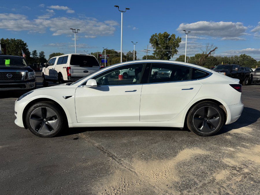 Used 2018 Tesla Model 3 Long Range RWD image 2