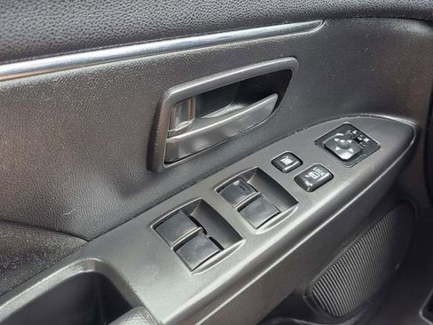 Used 2014 Mitsubishi Outlander Sport ES FWD image 16