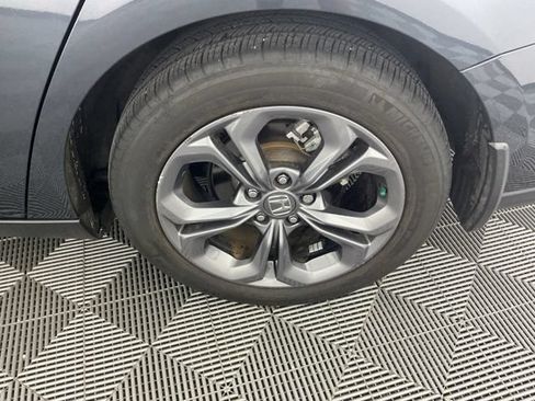 Used 2023 Honda Accord EX image 15
