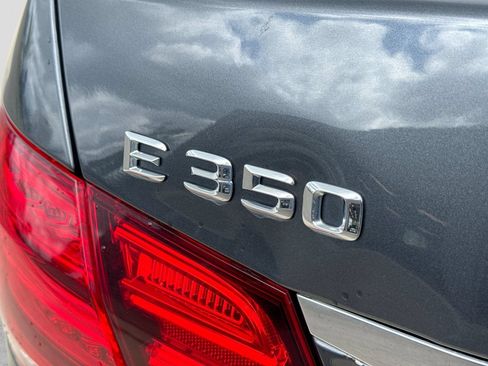 Used 2014 Mercedes-Benz E 350 4MATIC Sedan image 14