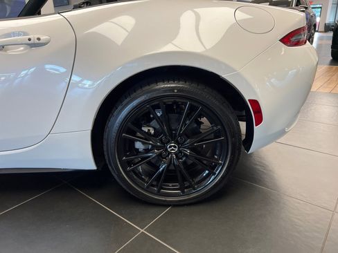 New 2025 MAZDA MX-5 Miata Club image 22