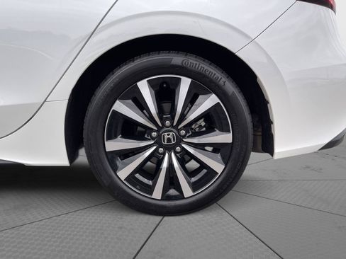 Used 2024 Honda Civic EX-L image 23