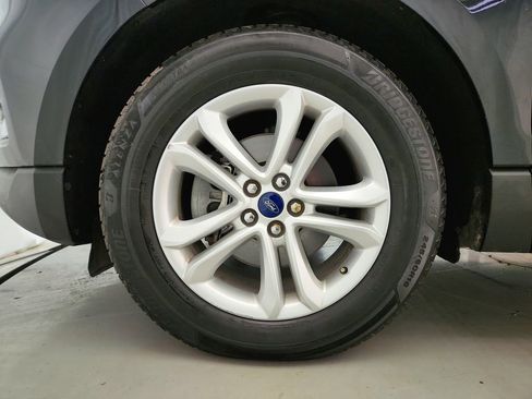 Used 2019 Ford Edge SEL w/ Equipment Group 201A image 36