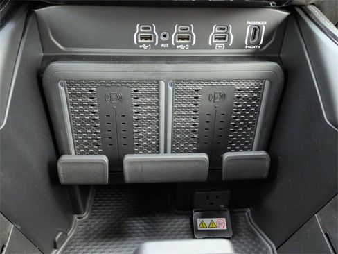 New 2026 RAM 3500 Limited image 24