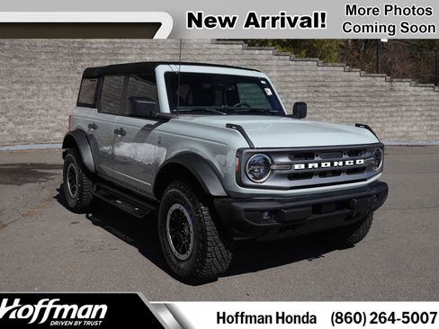 Used 2023 Ford Bronco Big Bend w/ Sasquatch Package image 1