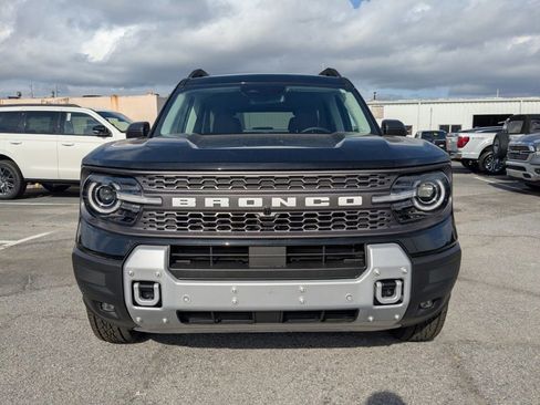 Used 2025 Ford Bronco Sport Badlands image 9