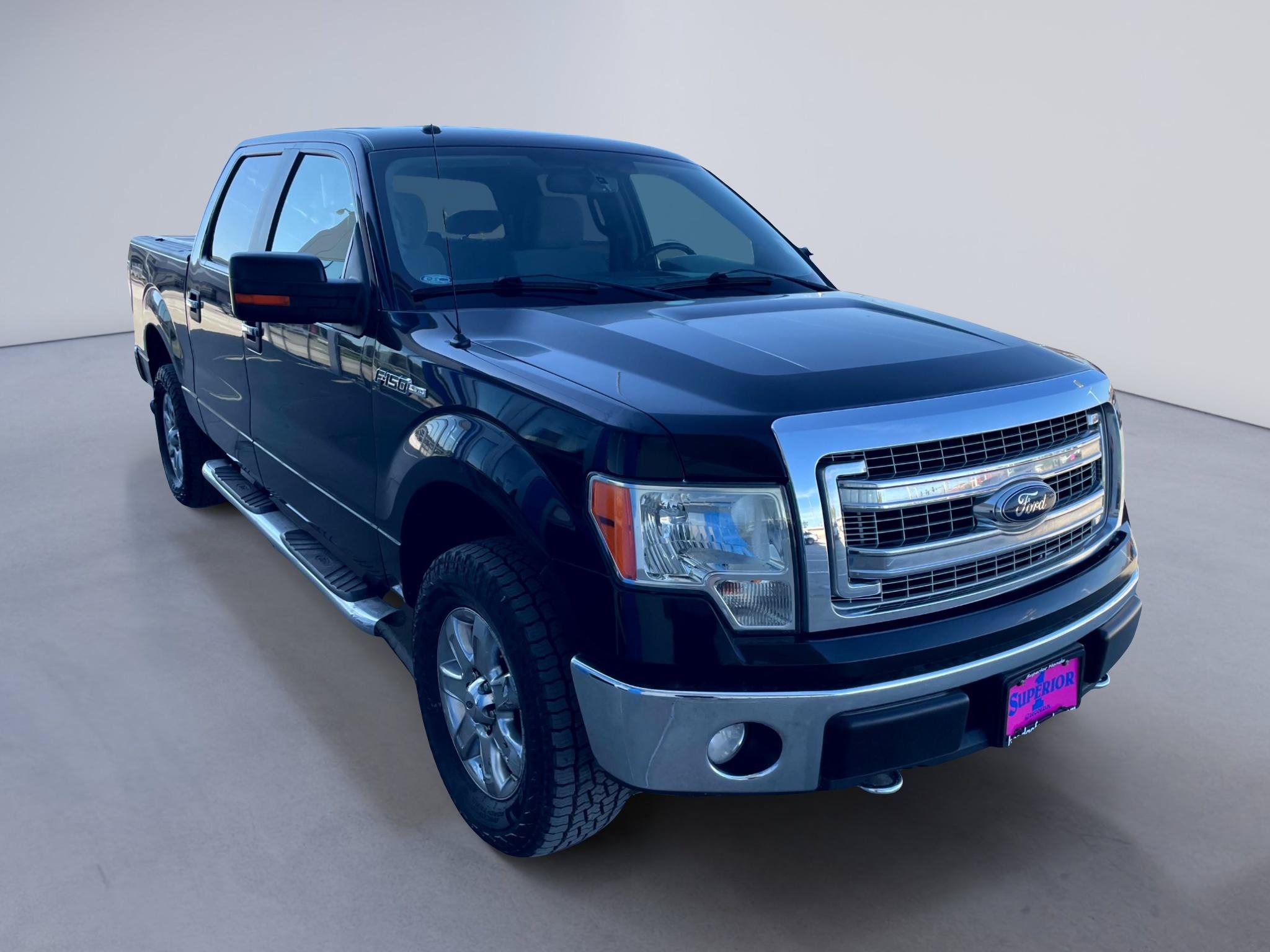 Used 2014 Ford F150 XLT w/ Equipment Group 302A Luxury AWD/4WD image 4
