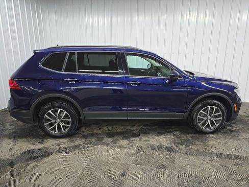 Used 2021 Volkswagen Tiguan S image 2