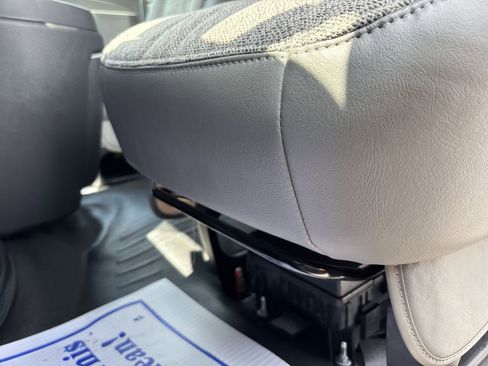 New 2025 Chevrolet Express 3500 w/ Power Convenience Package image 15