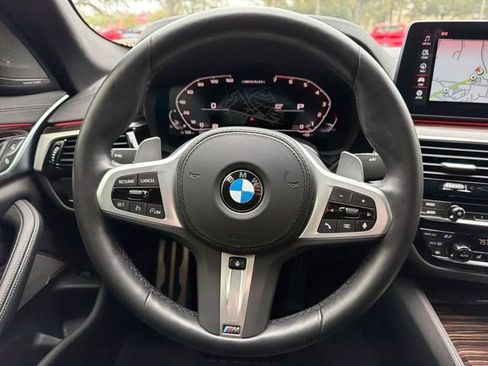 Used 2023 BMW M550i xDrive w/ Executive Package image 17