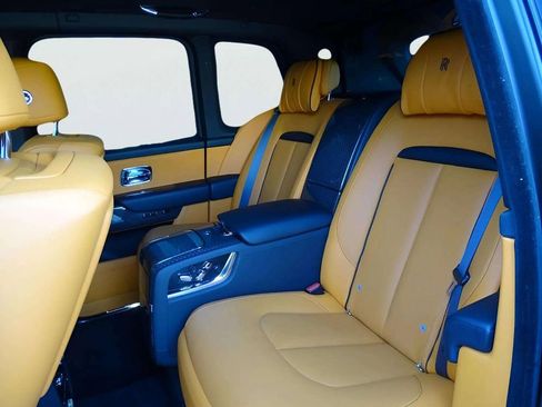 Certified 2023 Rolls-Royce Cullinan Black Badge w/ Driver's Package image 9