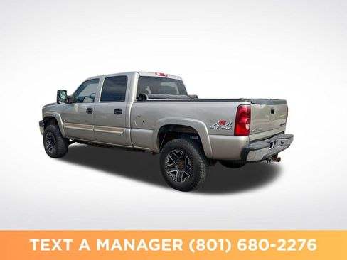 Used 2003 Chevrolet Silverado 2500 LS w/ Skid Plate Package AWD/4WD image 3