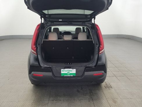 Used 2020 Kia Soul S FWD image 29