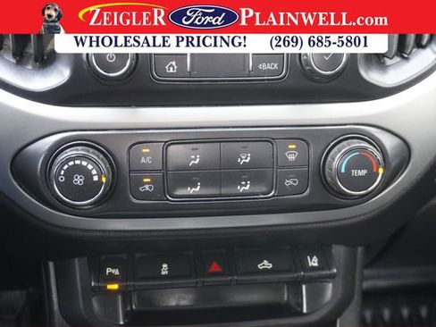 Used 2022 Chevrolet Colorado LT w/ Fleet Safety Package image 18