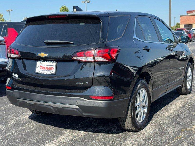 Used 2023 Chevrolet Equinox LT AWD/4WD image 3