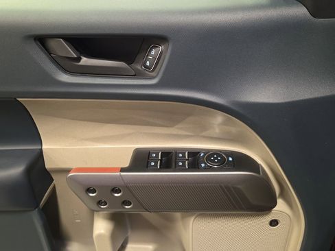 New 2026 Ford Maverick Lariat AWD/4WD image 12