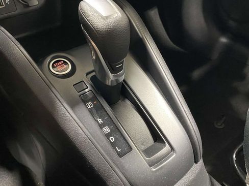 Used 2024 Nissan Kicks S image 30