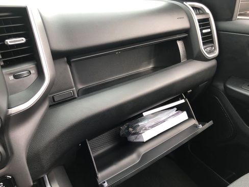 Certified 2023 RAM 1500 Big Horn image 34