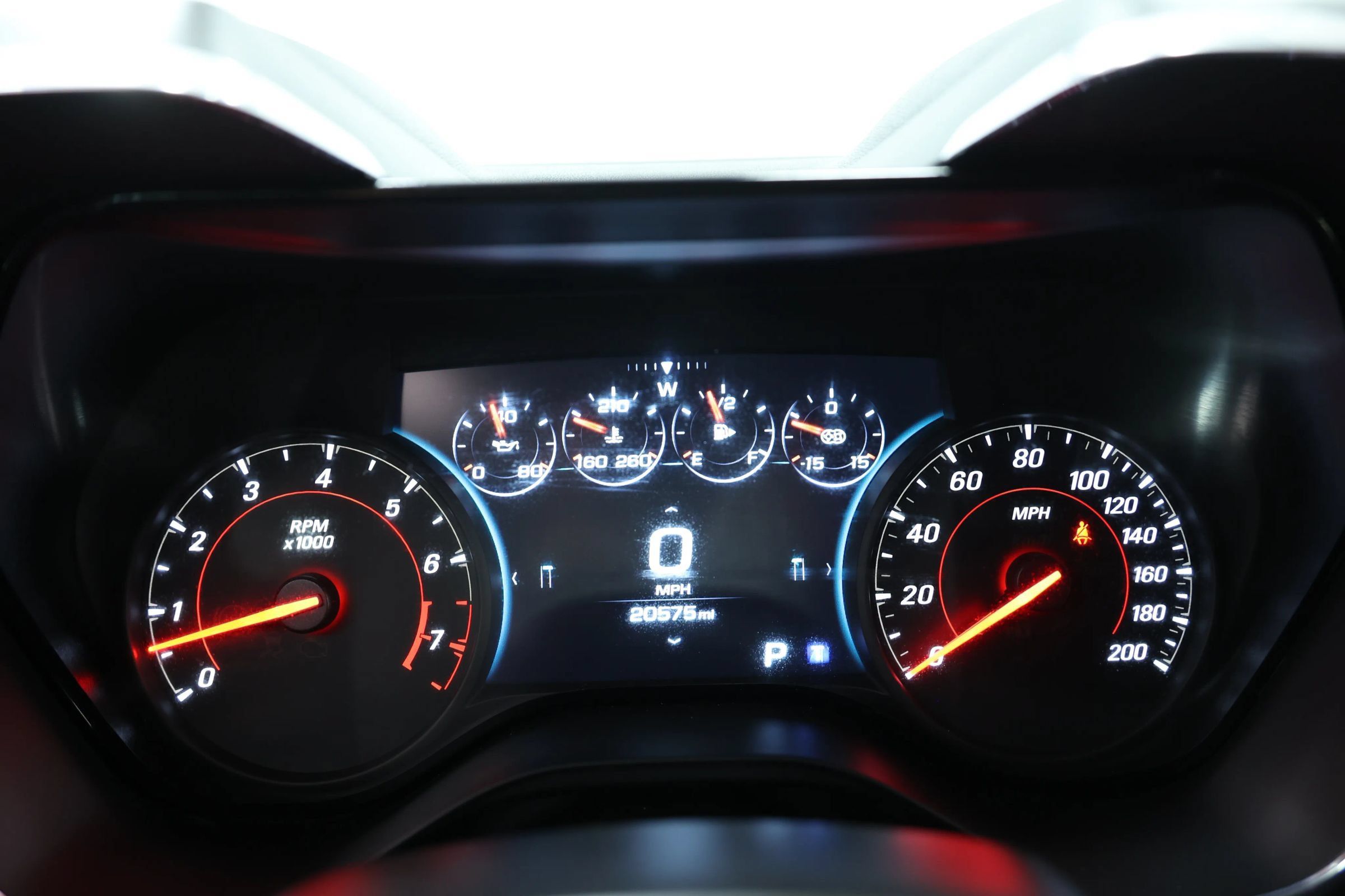 Used 2018 Chevrolet Camaro ZL1 RWD image 28