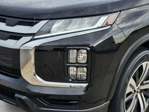 Used 2022 Mitsubishi Outlander Sport ES FWD image 32