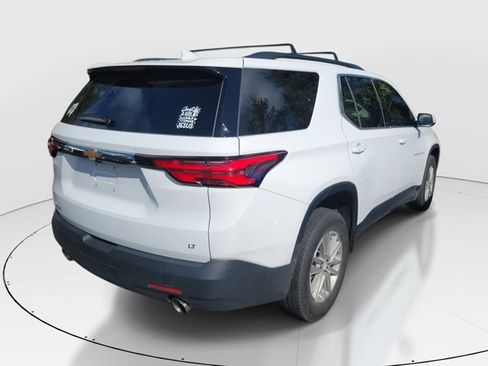 Used 2023 Chevrolet Traverse LT image 4