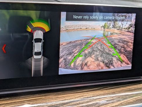 Used 2019 BMW 530i xDrive w/ Convenience Package image 8