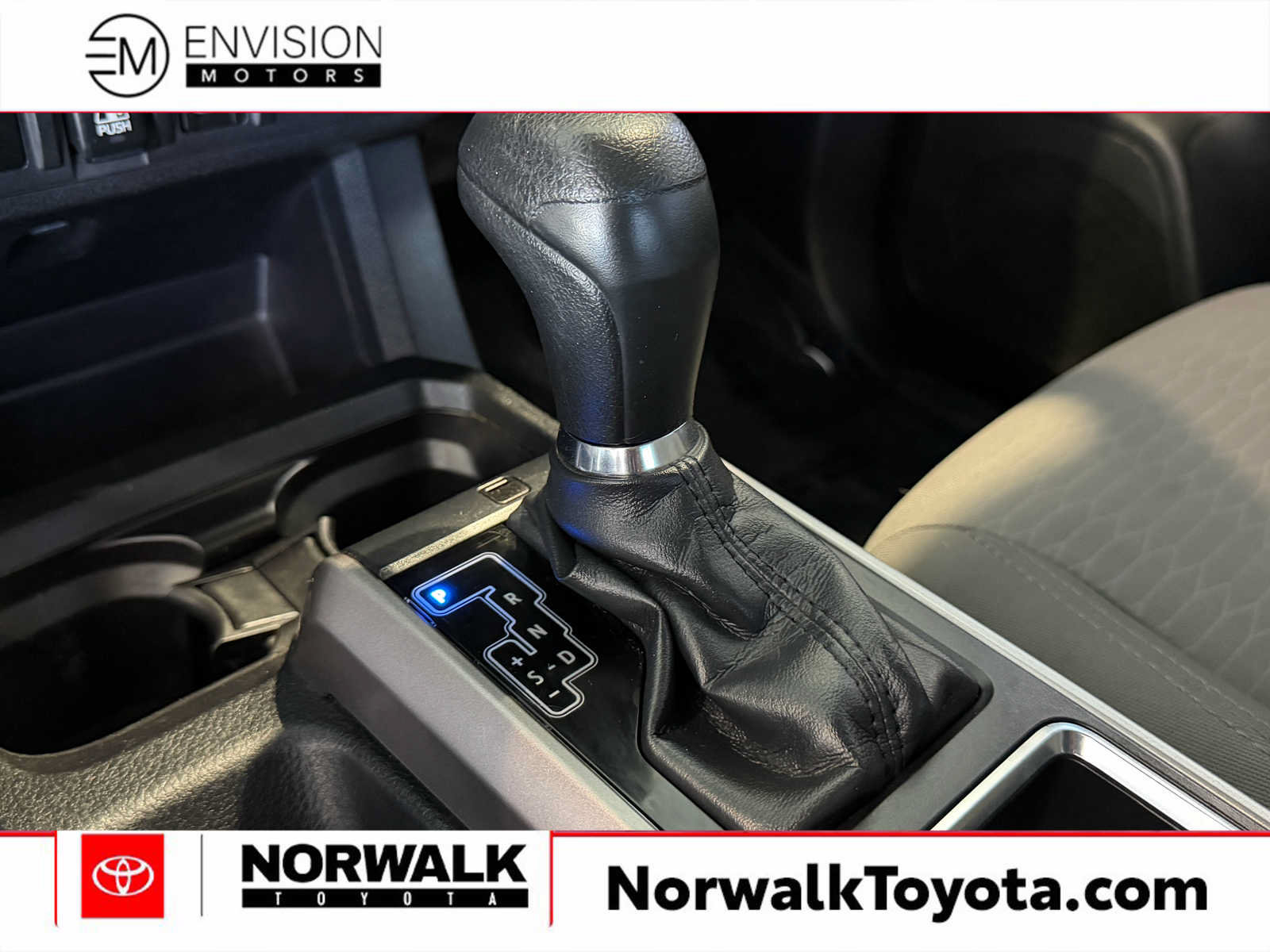 Used 2019 Toyota Tacoma SR5 RWD image 24