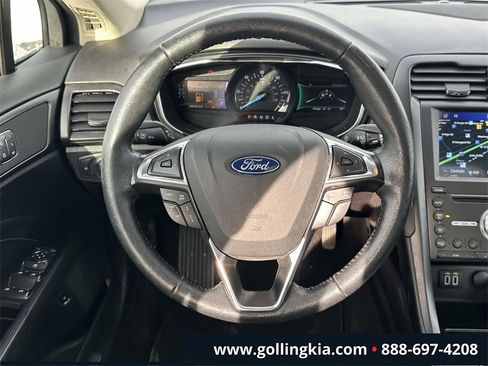 Used 2019 Ford Fusion Titanium image 14
