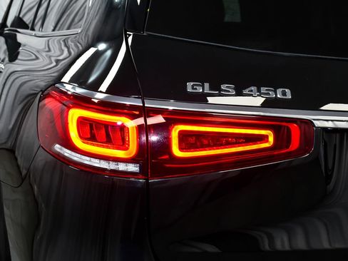 Used 2023 Mercedes-Benz GLS 450 4MATIC image 87