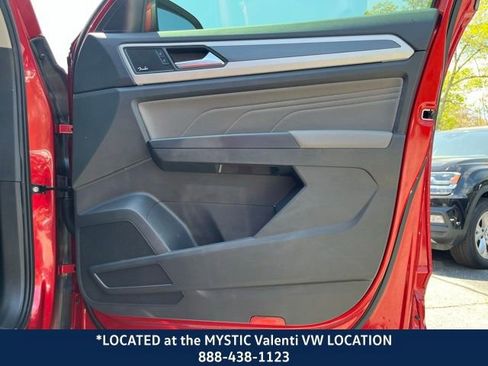 Used 2022 Volkswagen Atlas SEL Premium image 27