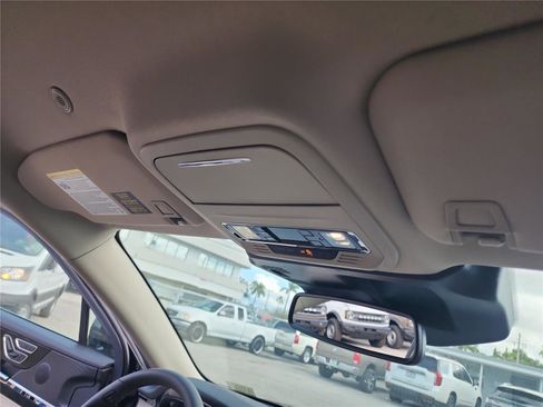 New 2026 Lincoln Corsair Premiere image 26